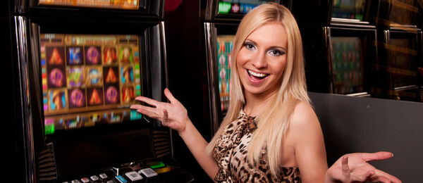 Hrací automaty v casinu: druhy a typy her