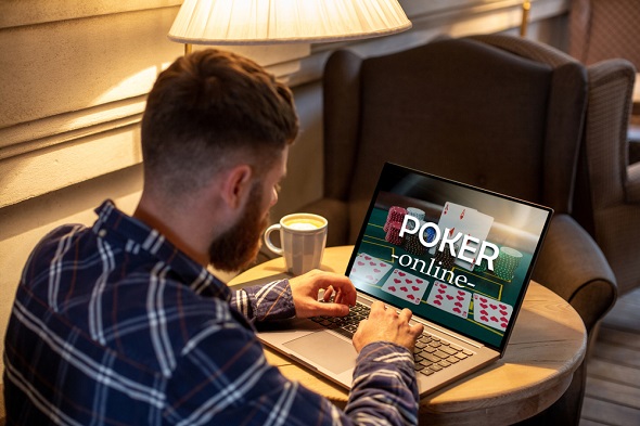 Vyzkoušejte online školu pokeru od Partypokeru