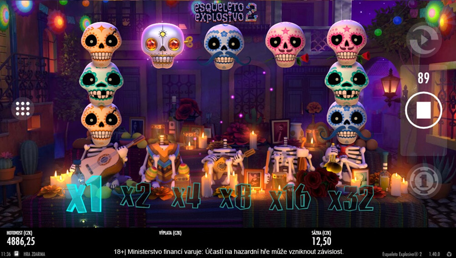 Takto vypadá hrací pole při výbuchu Exploding Wild na automatu Esqueleto Explosivo 2